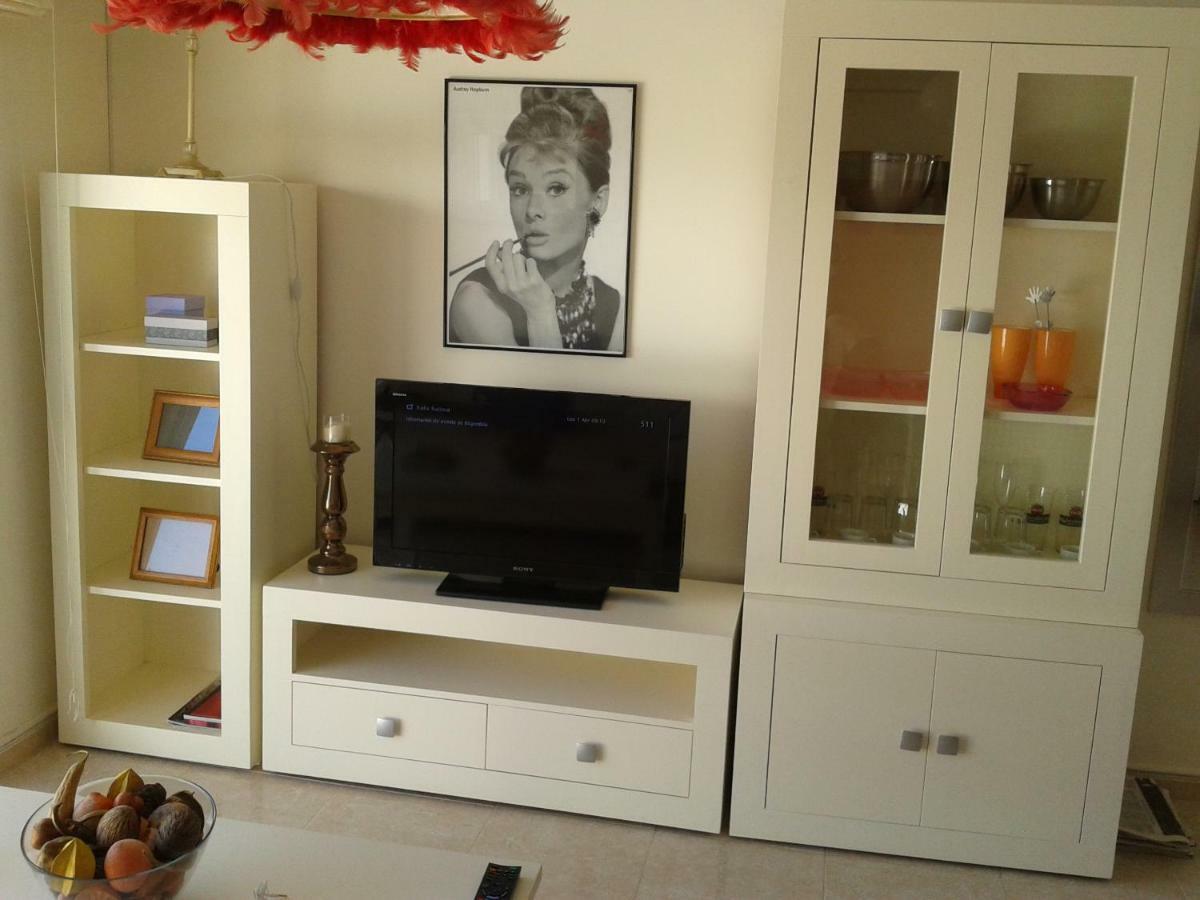 Frente Al Mediterraneo En Appartement *