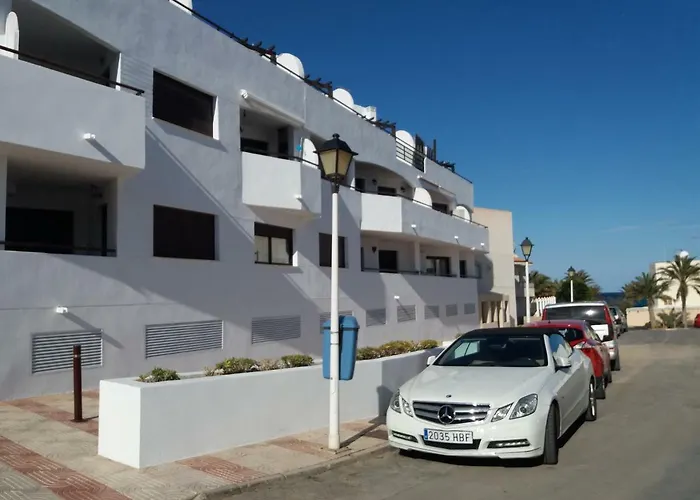 Frente Al Mediterraneo En Carboneras